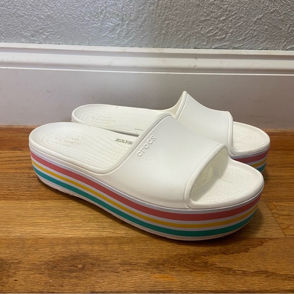 Crocs Rainbow Platform Slide - Picture 1 of 5